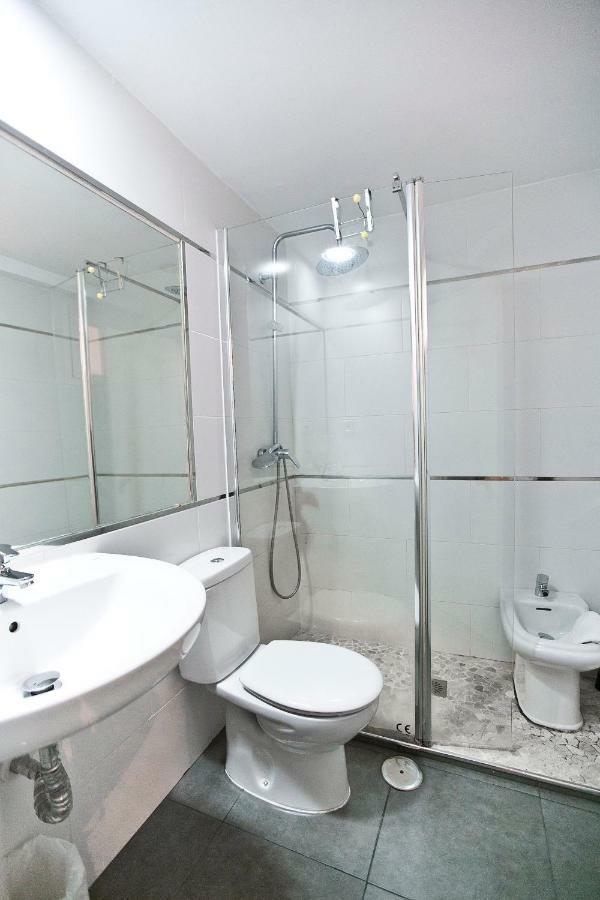 Apartamento San Bernardo Madrid Exterior photo